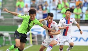 rận đấu giữa Suwon FC và Jeonbuk hứa hẹn sẽ diễn ra hấp dẫn